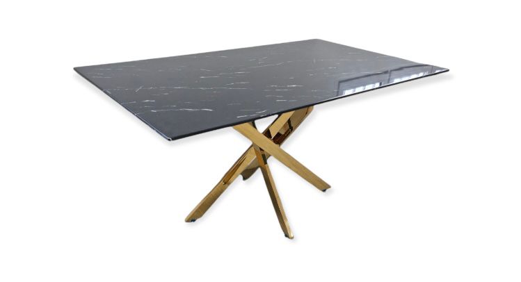 Table à manger Olivia pied doré 150cm